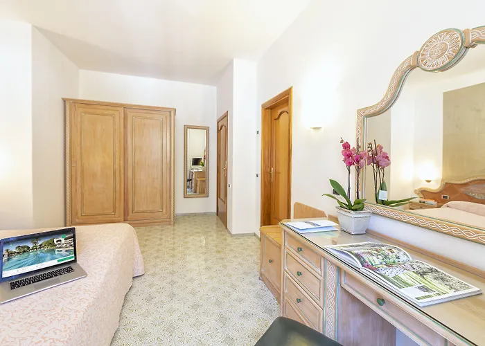 Parco Smeraldo Terme Barano dʼIschia