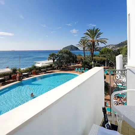 斯莫拉尔多温泉公园酒店 酒店 4*