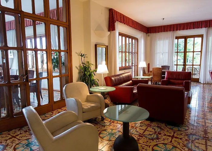 斯莫拉尔多温泉公园酒店 酒店 4*